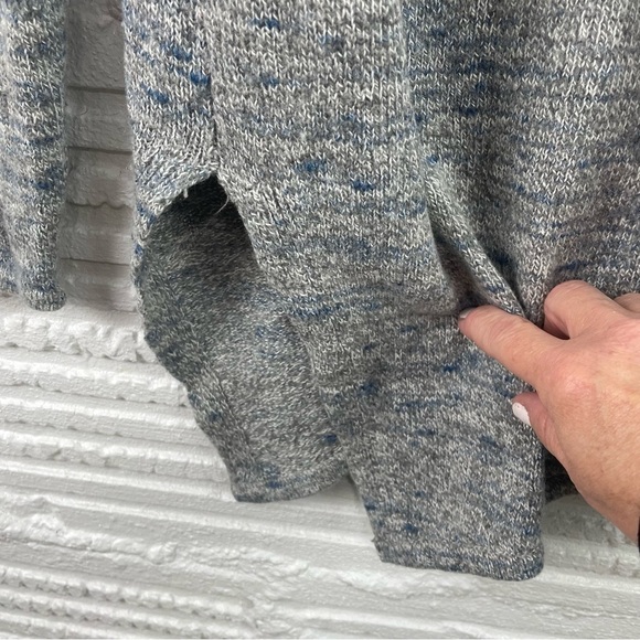 Pure Jill Wool Cashmere Blend Sweater Blue Gray Asymmetric Hem Quiet Luxury M - Picture 8 of 16